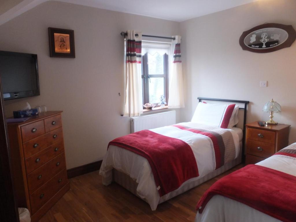 Murray'S Mountain View Castlemaine Room photo